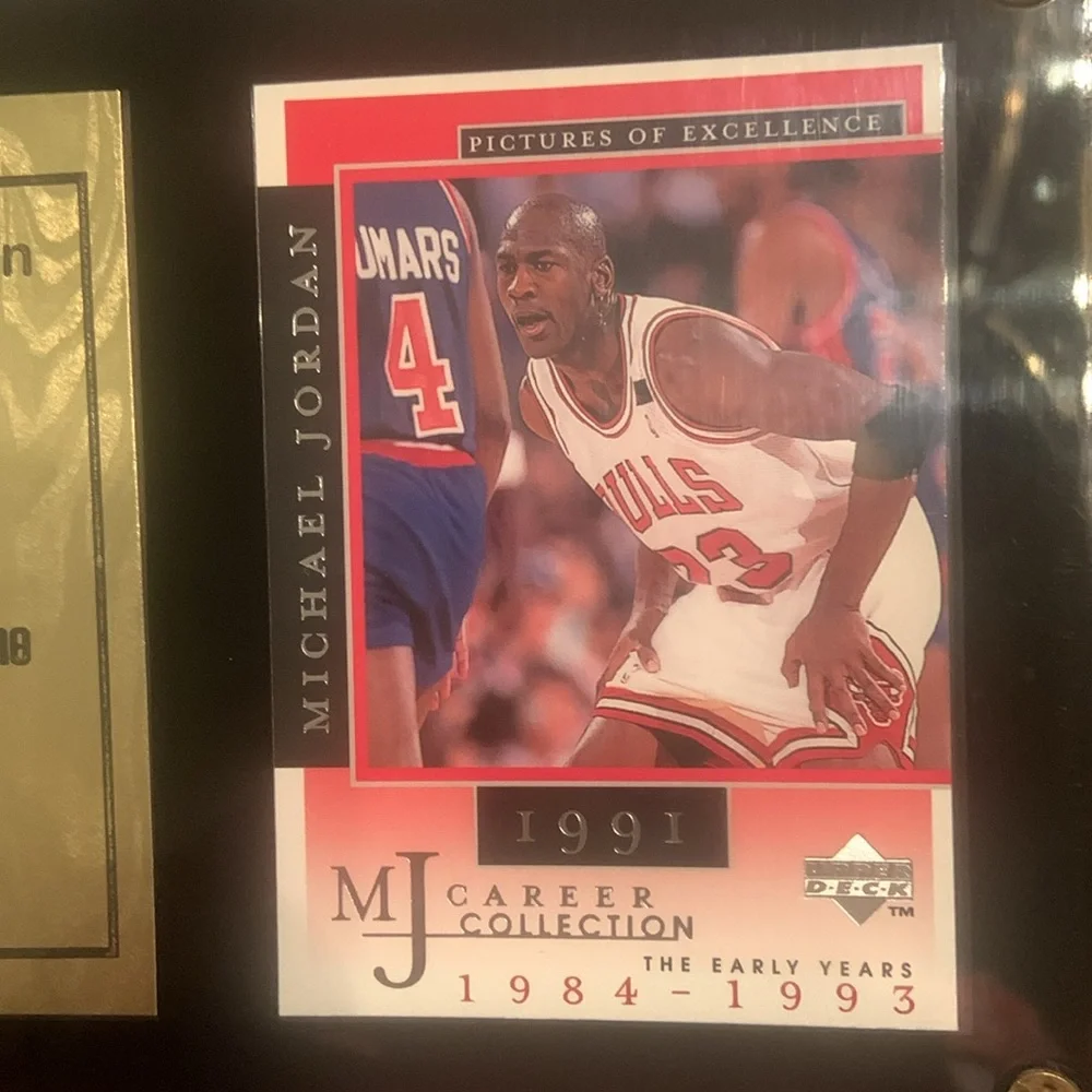 Michael Jordan 🏀 Timeline Card Display-Black & Gold Frame / Red Cards 1987-1994